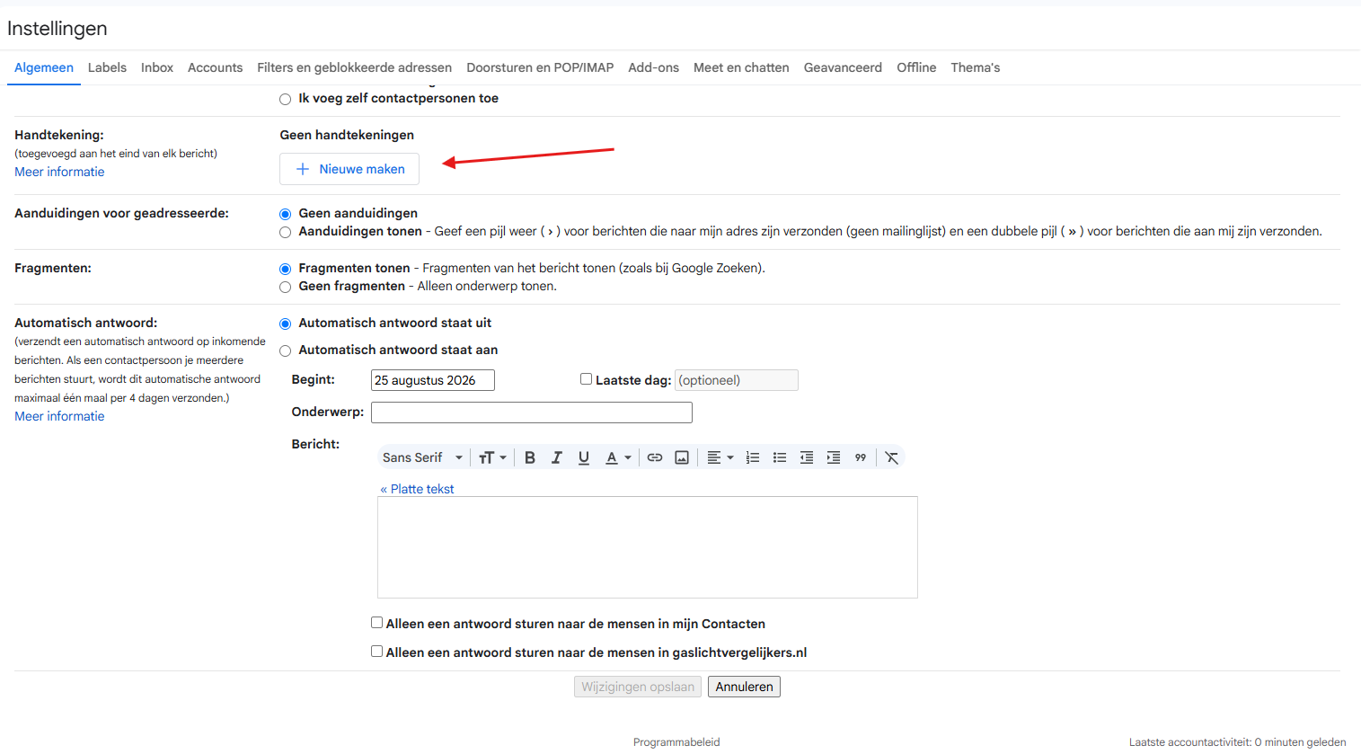 Het instellingenscherm van Gmail met een pijl naar de knop Nieuwe maken bij Handtekening